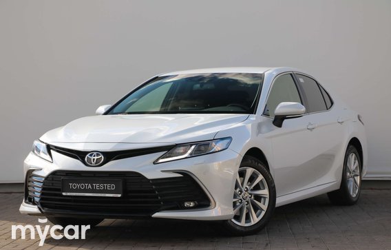 Toyota Camry 2023