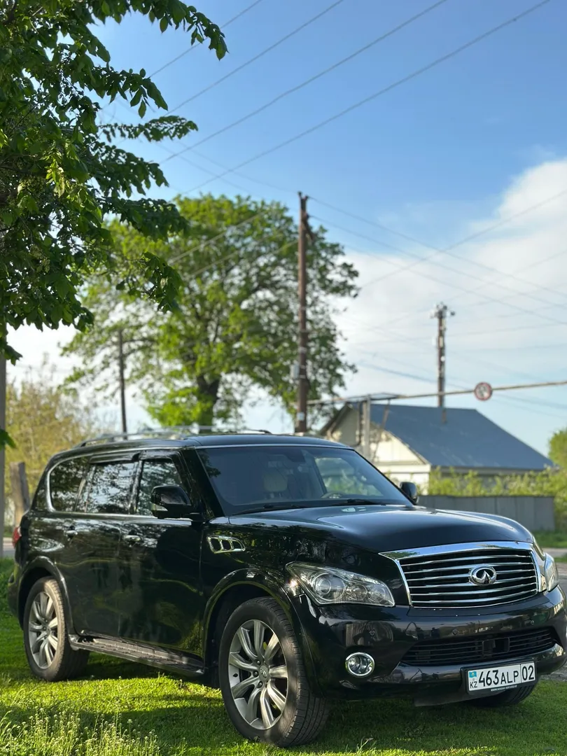 Infiniti QX80, 2013