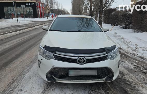 Toyota Camry 2015