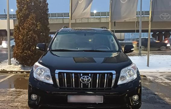 Toyota Land Cruiser Prado 2011