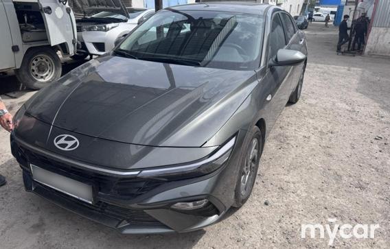 Hyundai Elantra 2024