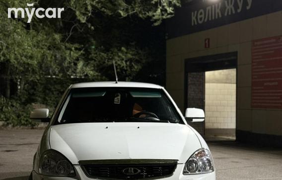 LADA Priora 2013