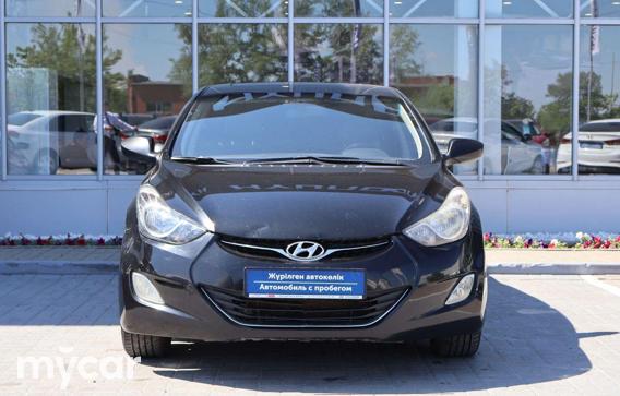 Hyundai Elantra 2012