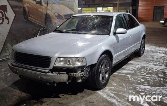 Audi A8 1995