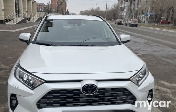 Toyota RAV4 2025