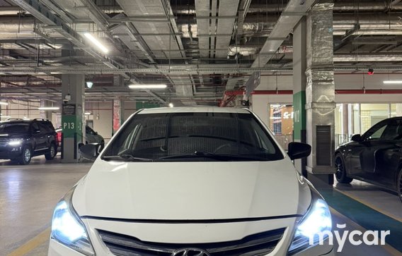 Hyundai Accent 2014
