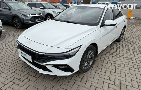 Hyundai Elantra 2024