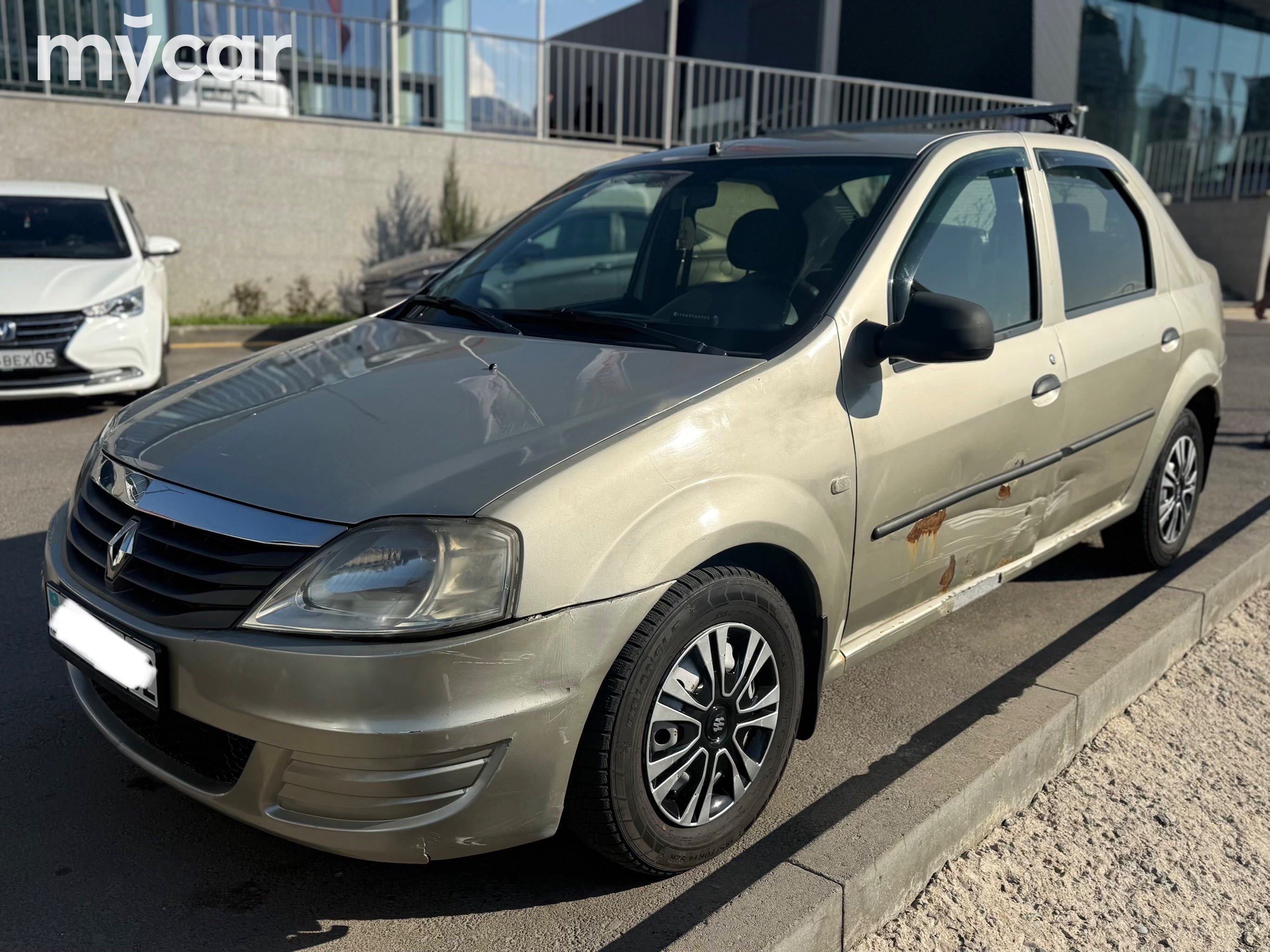 Renault Logan 2015