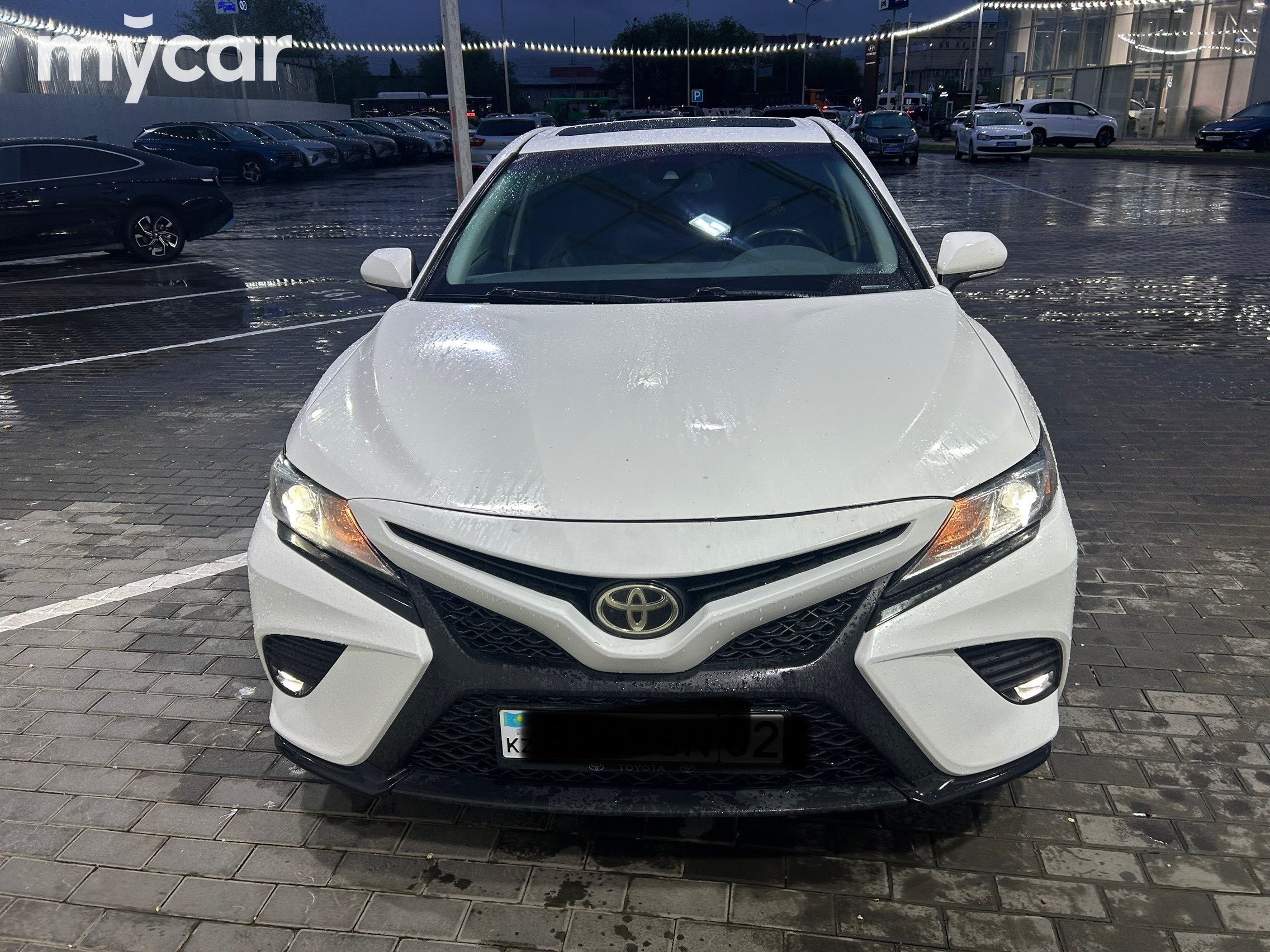 Toyota Camry 2017