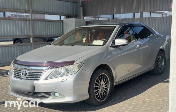 Toyota Camry 2011