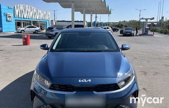 Kia Cerato 2023