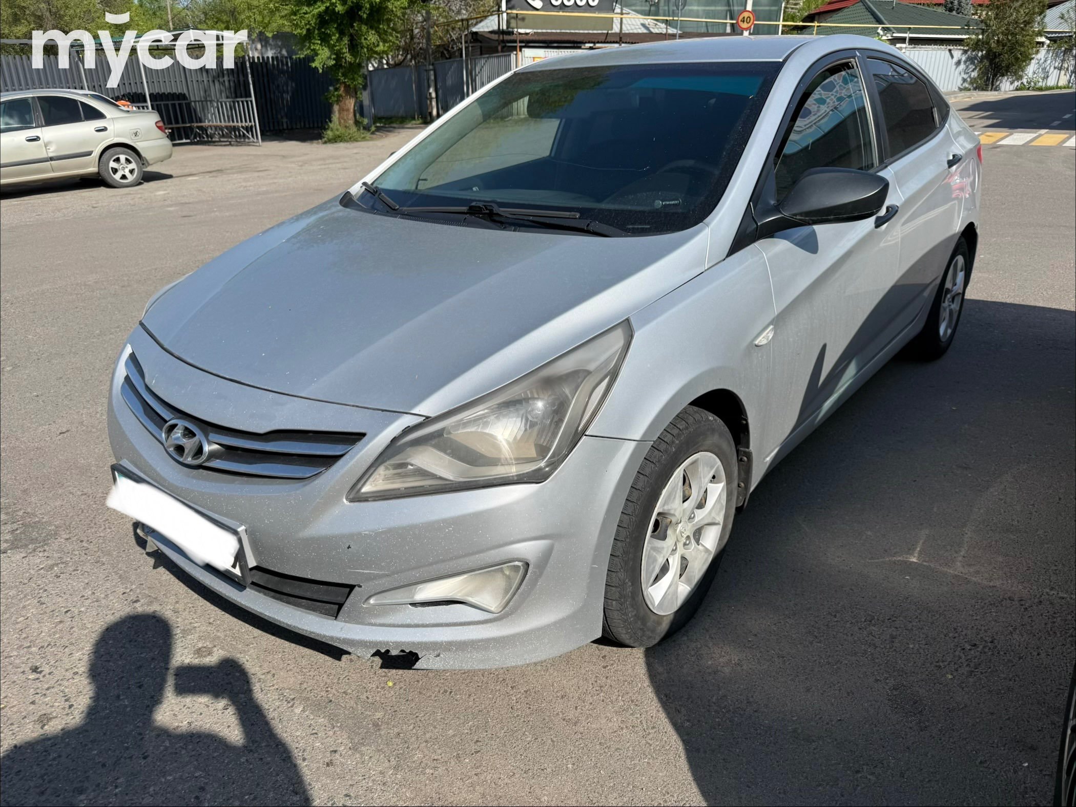 Hyundai Accent 2015