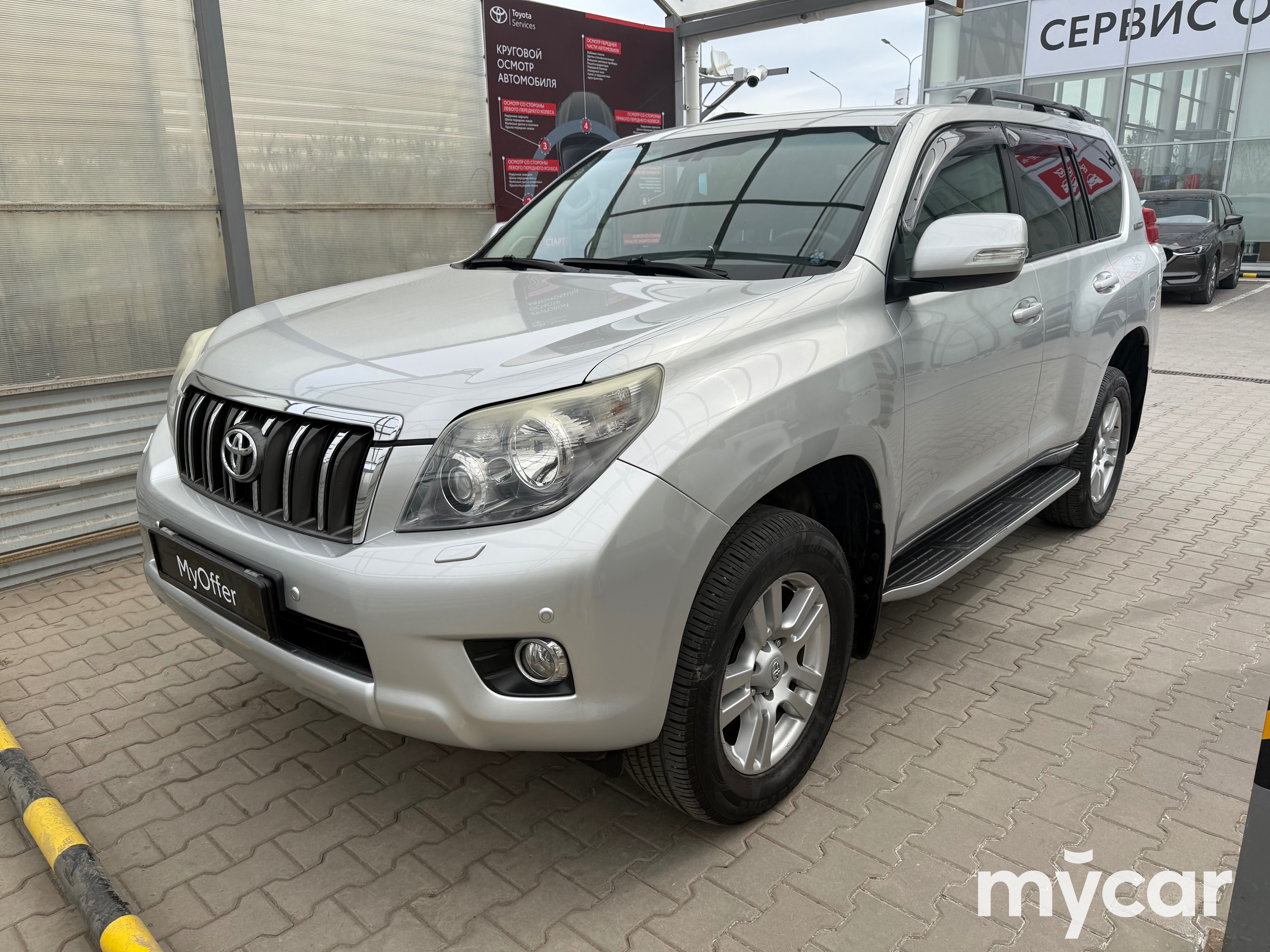 Toyota Land Cruiser Prado 2012