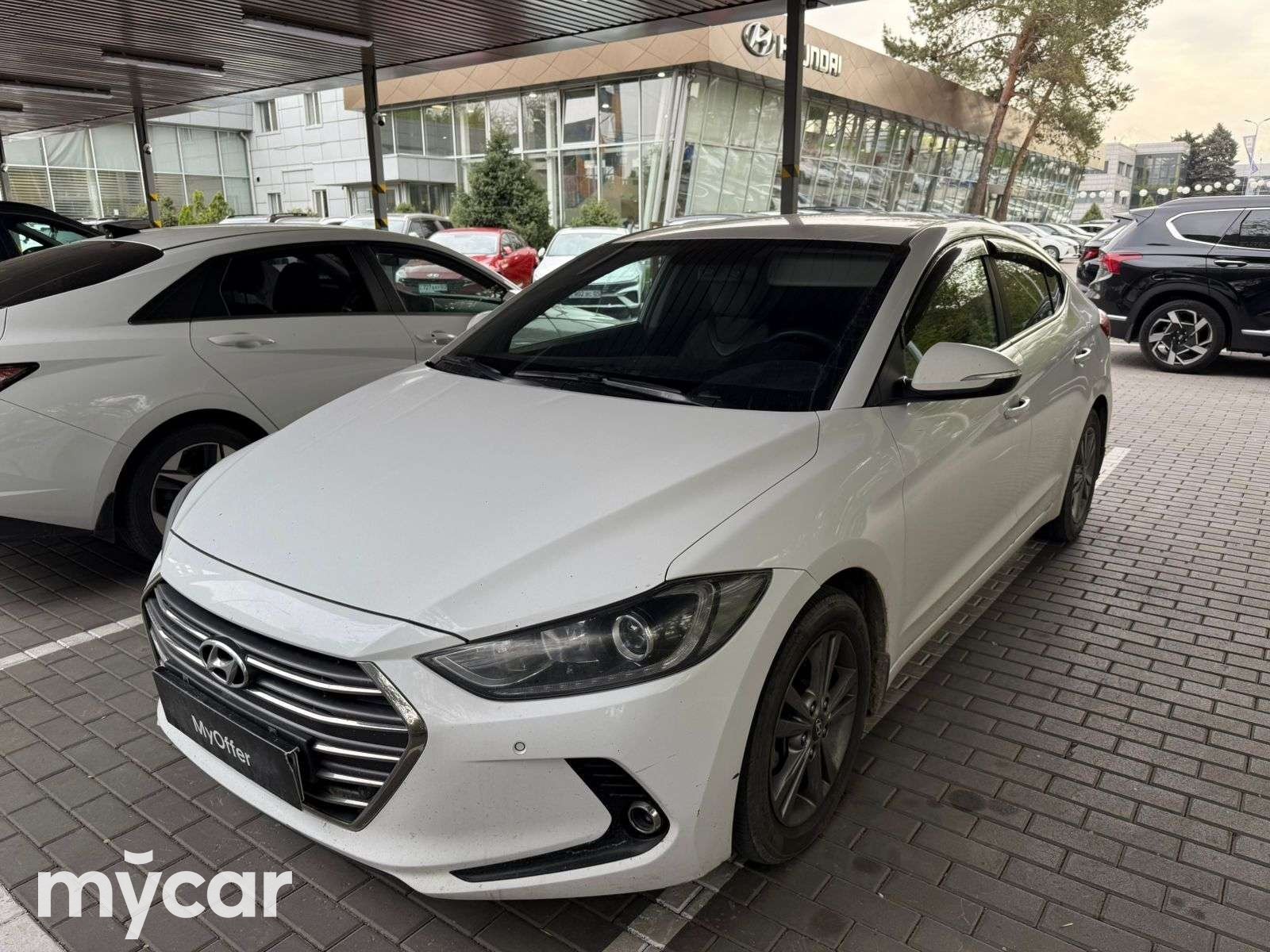 Hyundai Elantra 2018