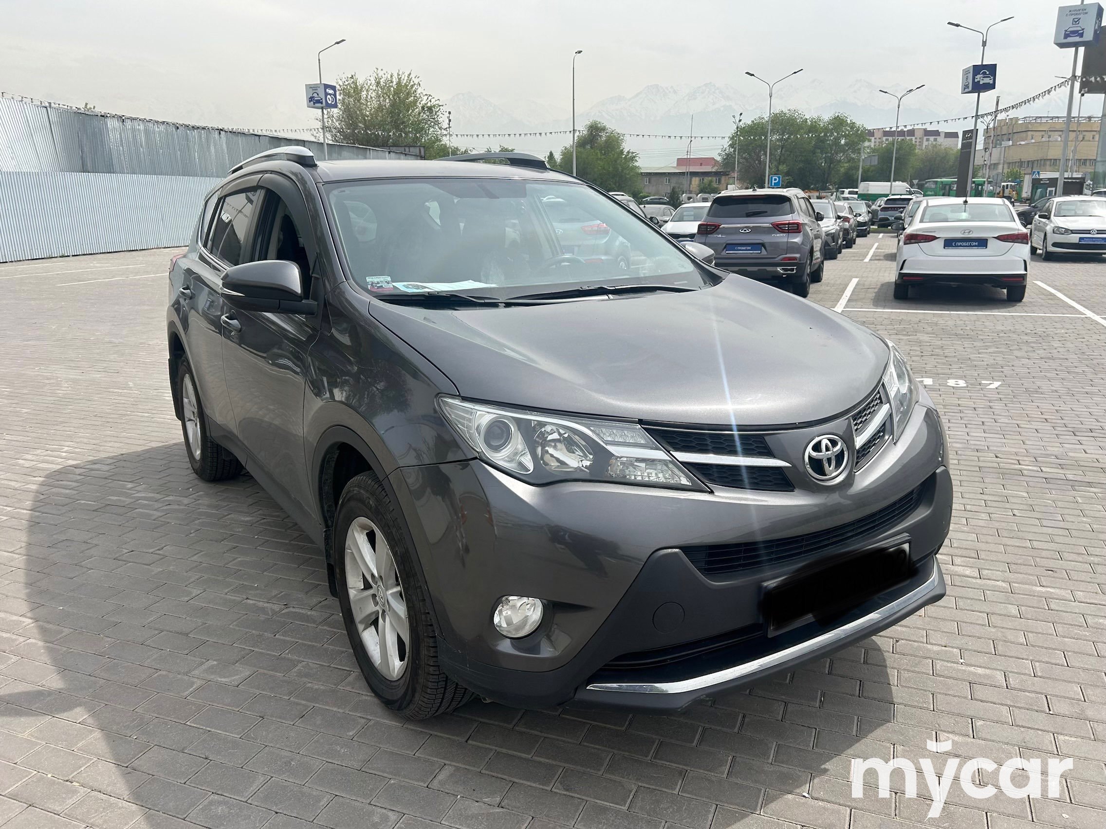 Toyota RAV4 2013