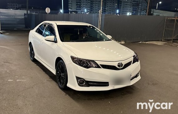 Toyota Camry 2013