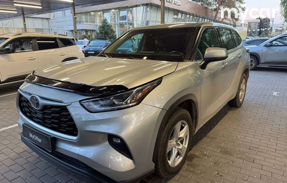 Toyota Highlander 2021