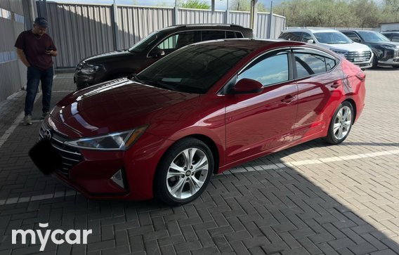 Hyundai Elantra 2018