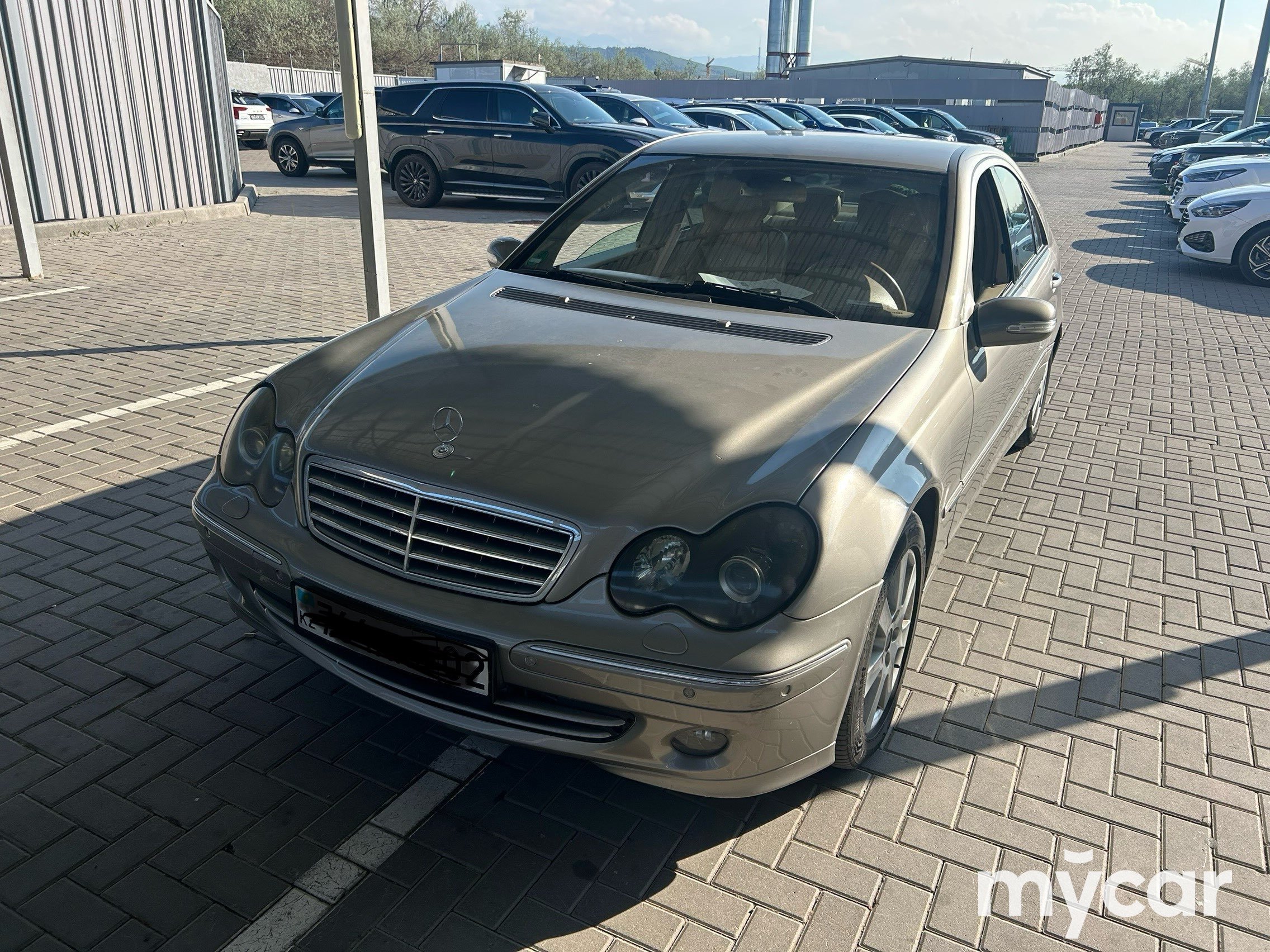 Mercedes-Benz C-Класс 2004