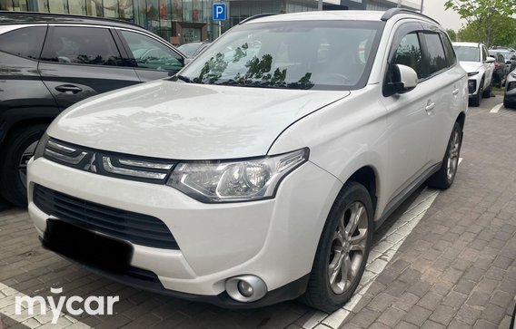 Mitsubishi Outlander 2013