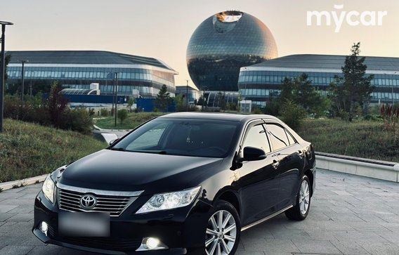 Toyota Camry 2013