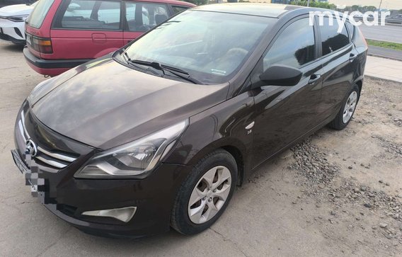 Hyundai Solaris 2015