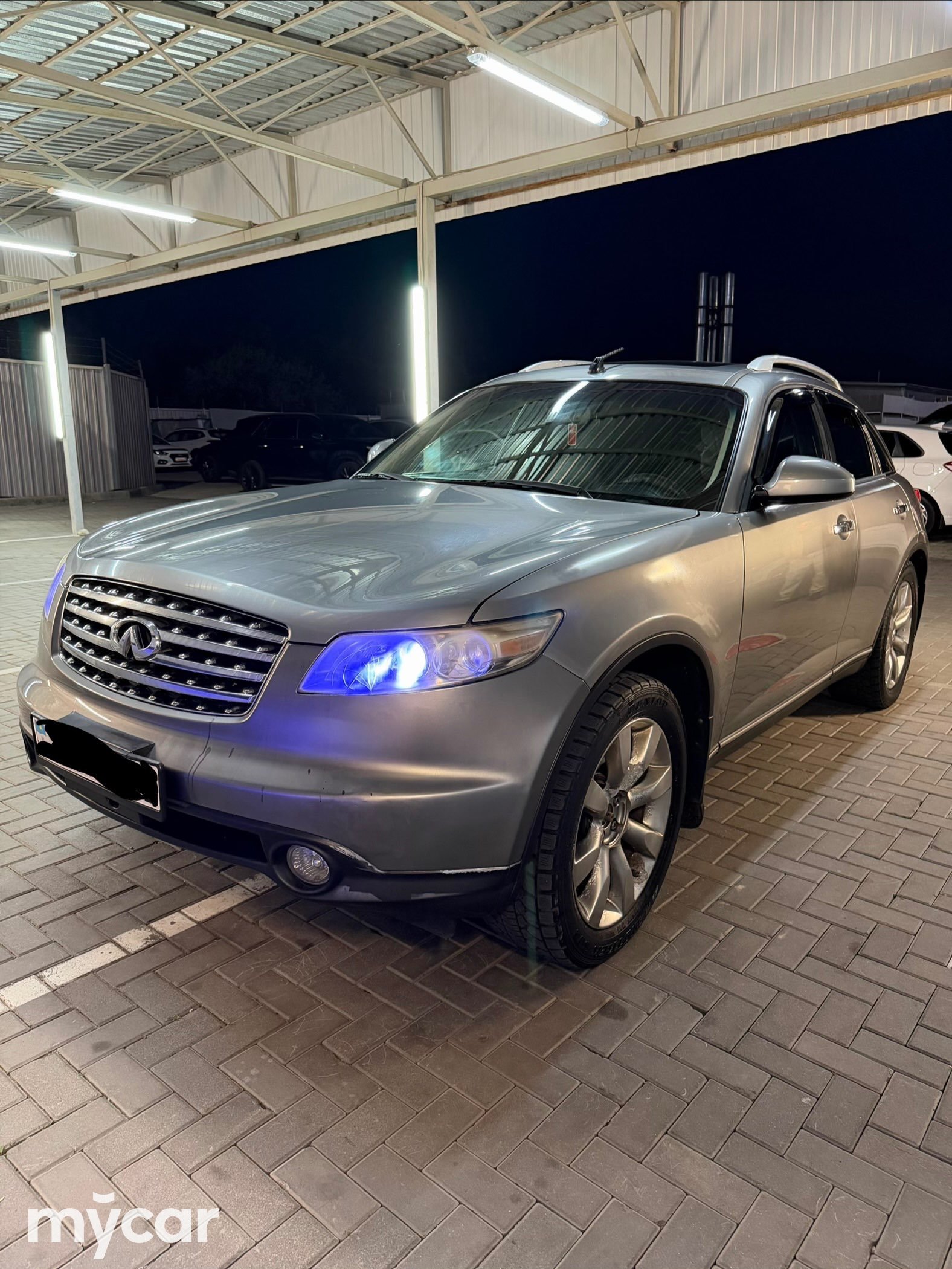 Infiniti FX 2003