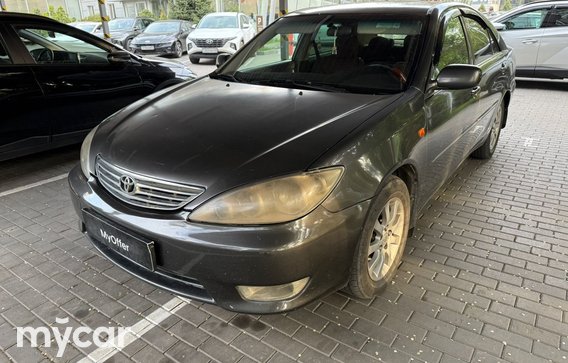Toyota Camry 2004