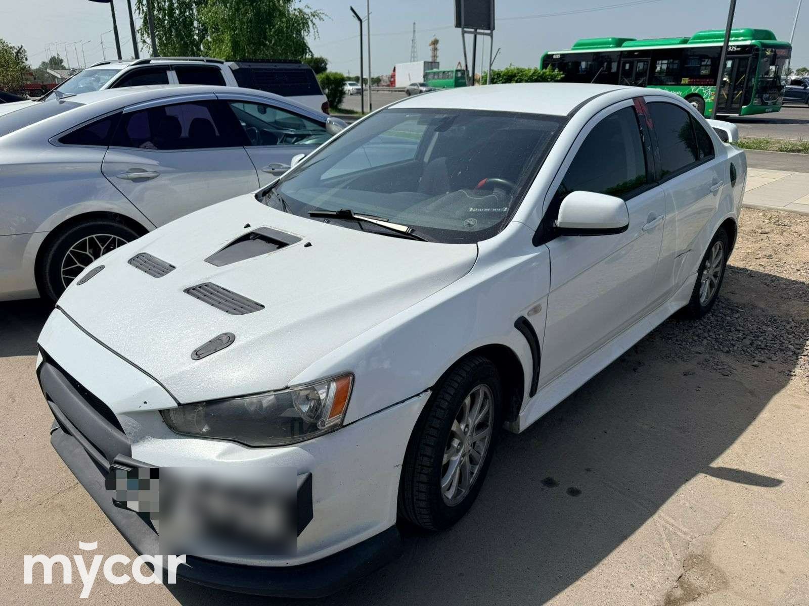 Mitsubishi Lancer 2013