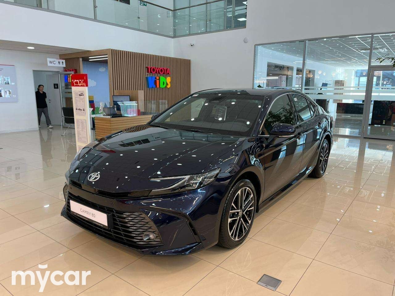 Toyota Camry 2025
