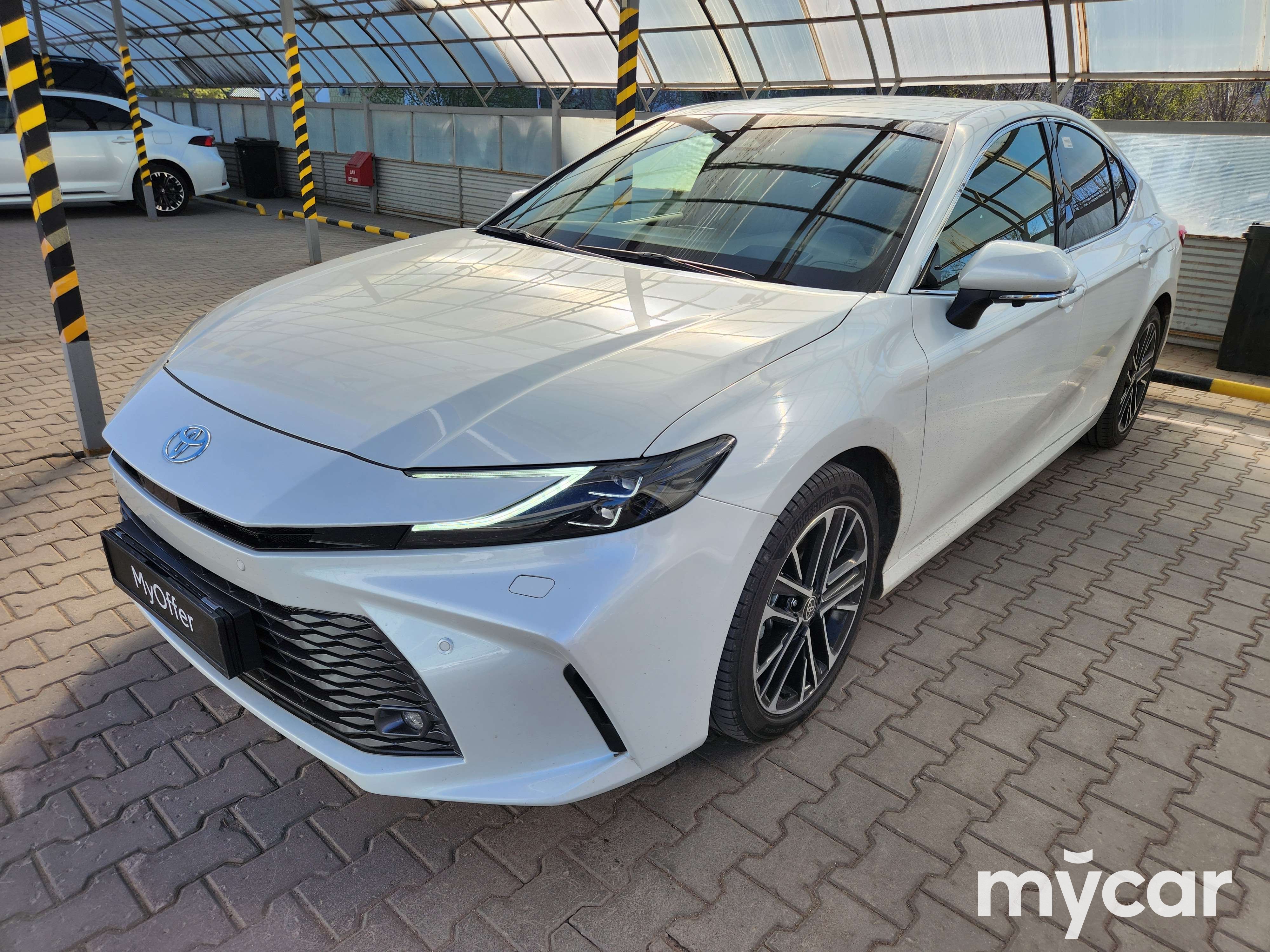 Toyota Camry 2024