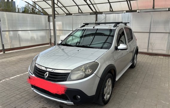 Renault Sandero 2014