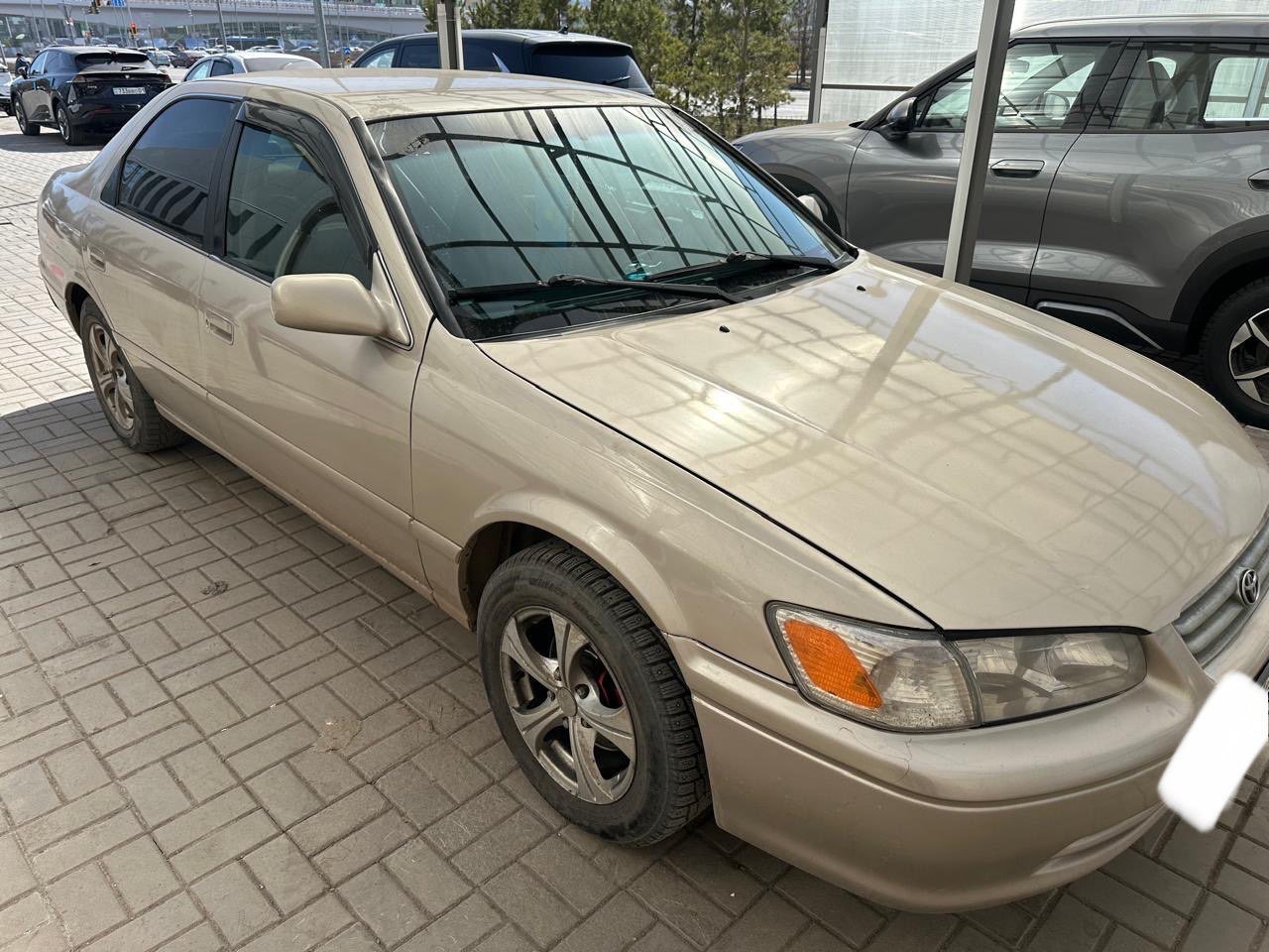 Toyota Camry 2001