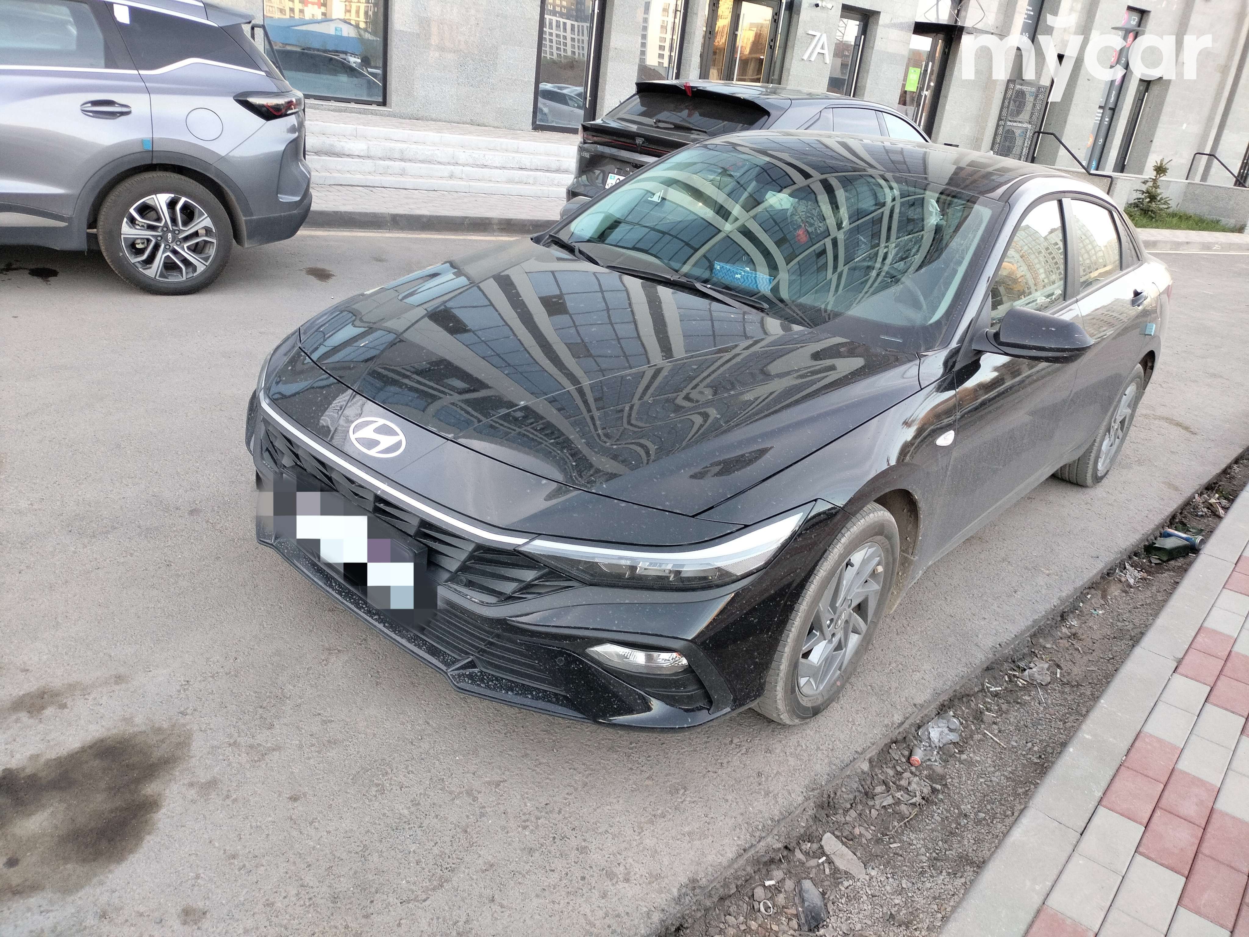 Hyundai Elantra 2025