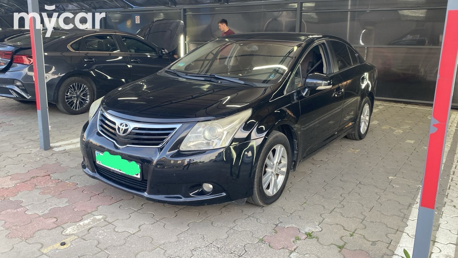 Toyota Avensis 2011