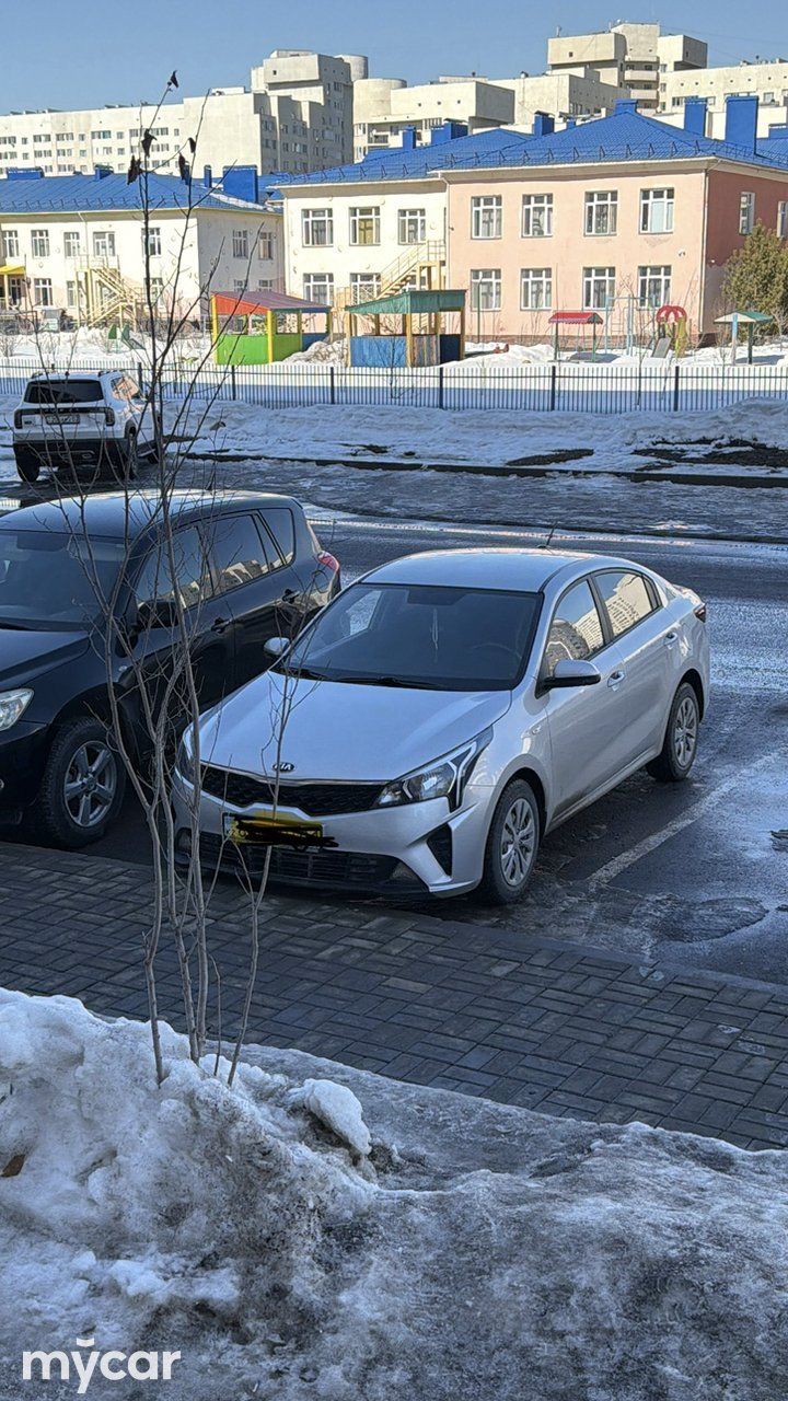 Kia Rio 2021