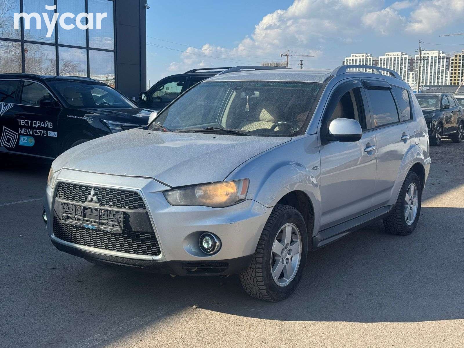 Mitsubishi Outlander 2010