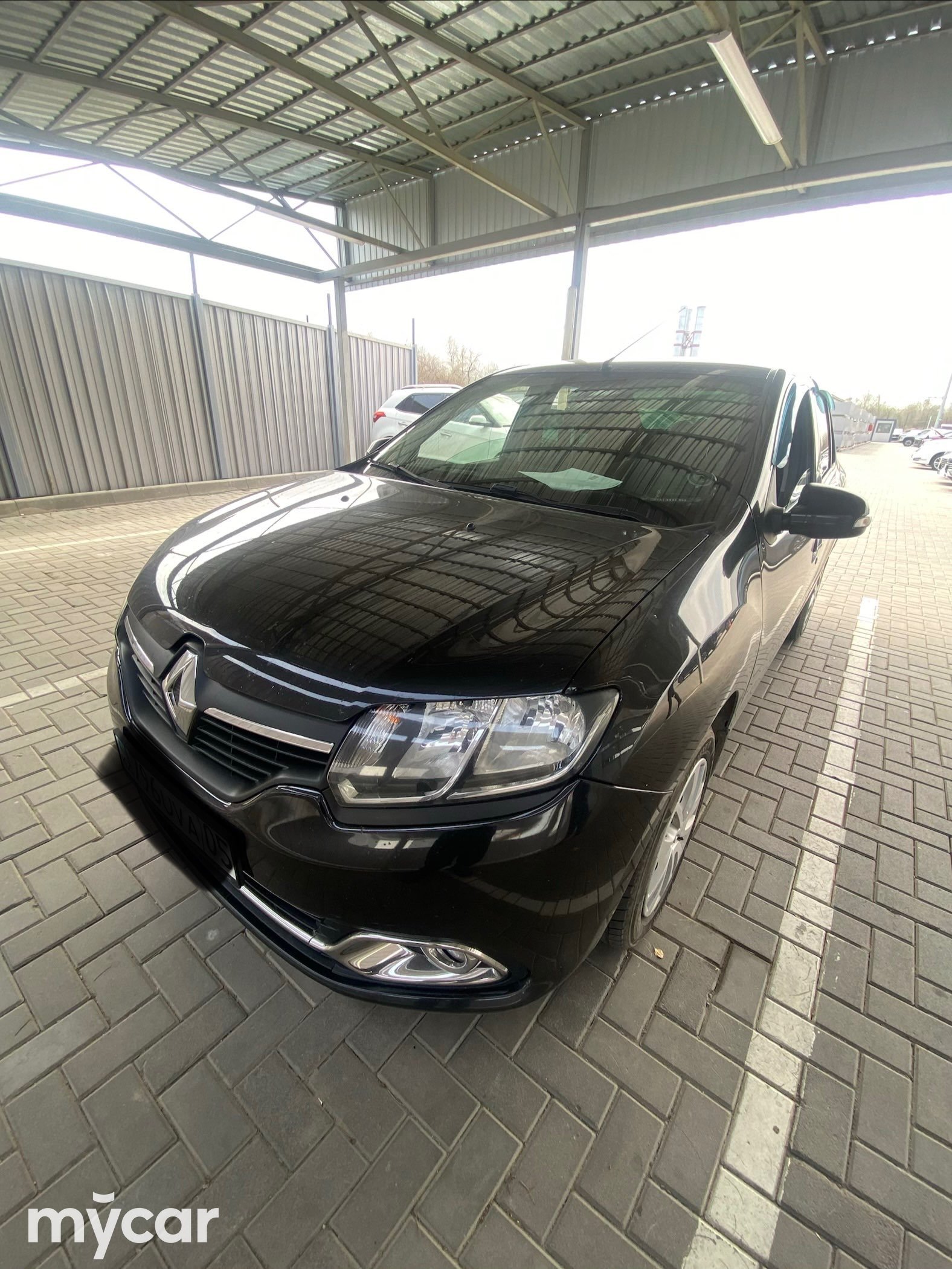 Renault Logan 2015