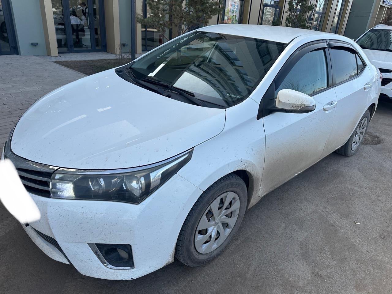 Toyota Corolla 2015