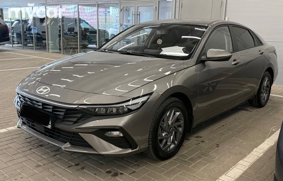 Hyundai Elantra 2024