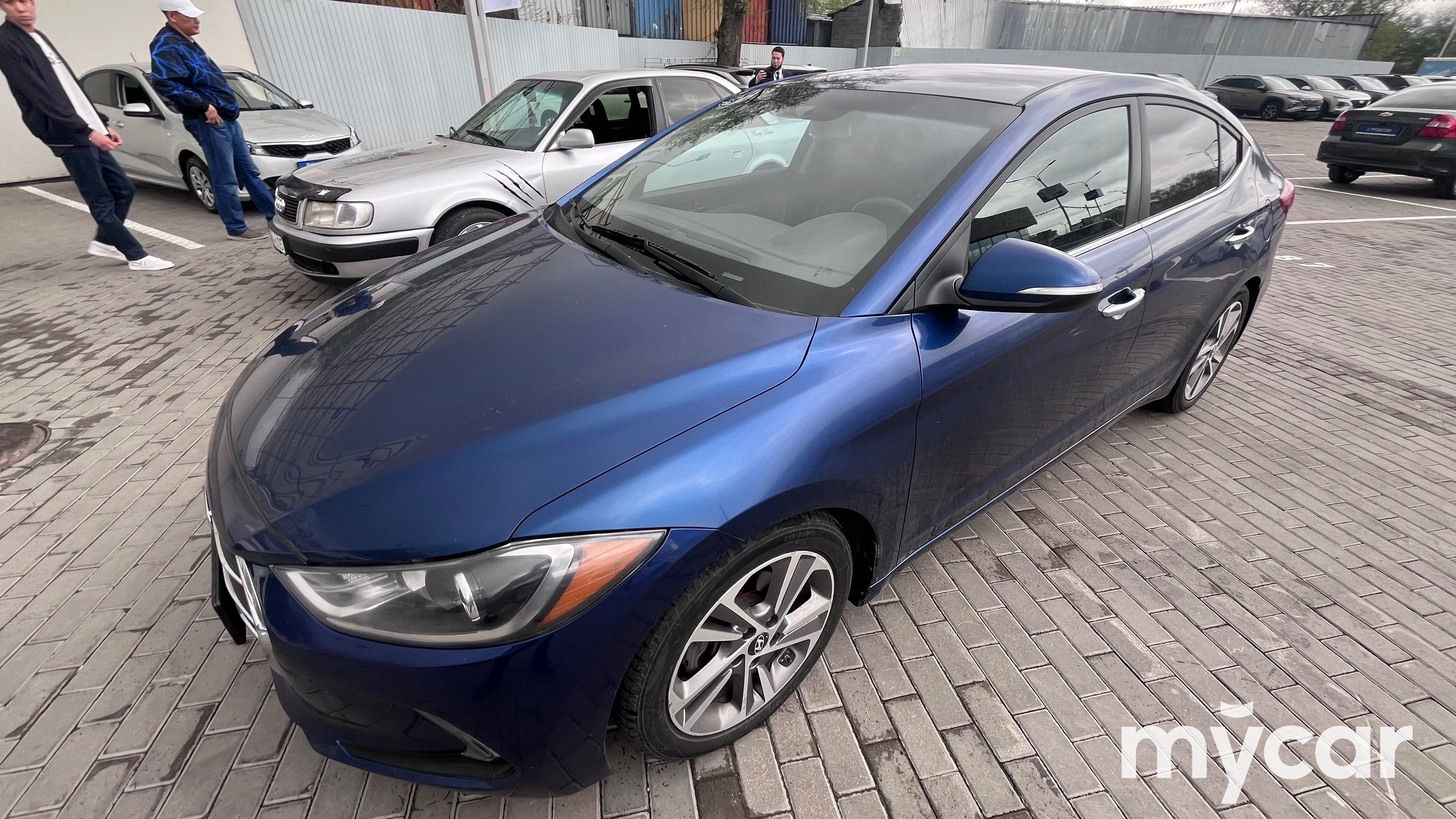Hyundai Elantra 2016