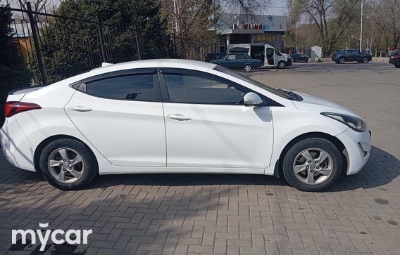 Hyundai Elantra 2016