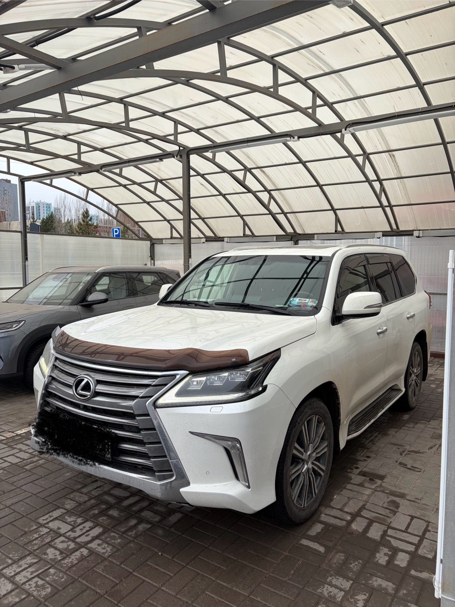 Lexus LX 2016