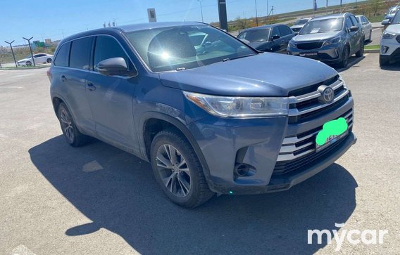 Toyota Highlander 2019