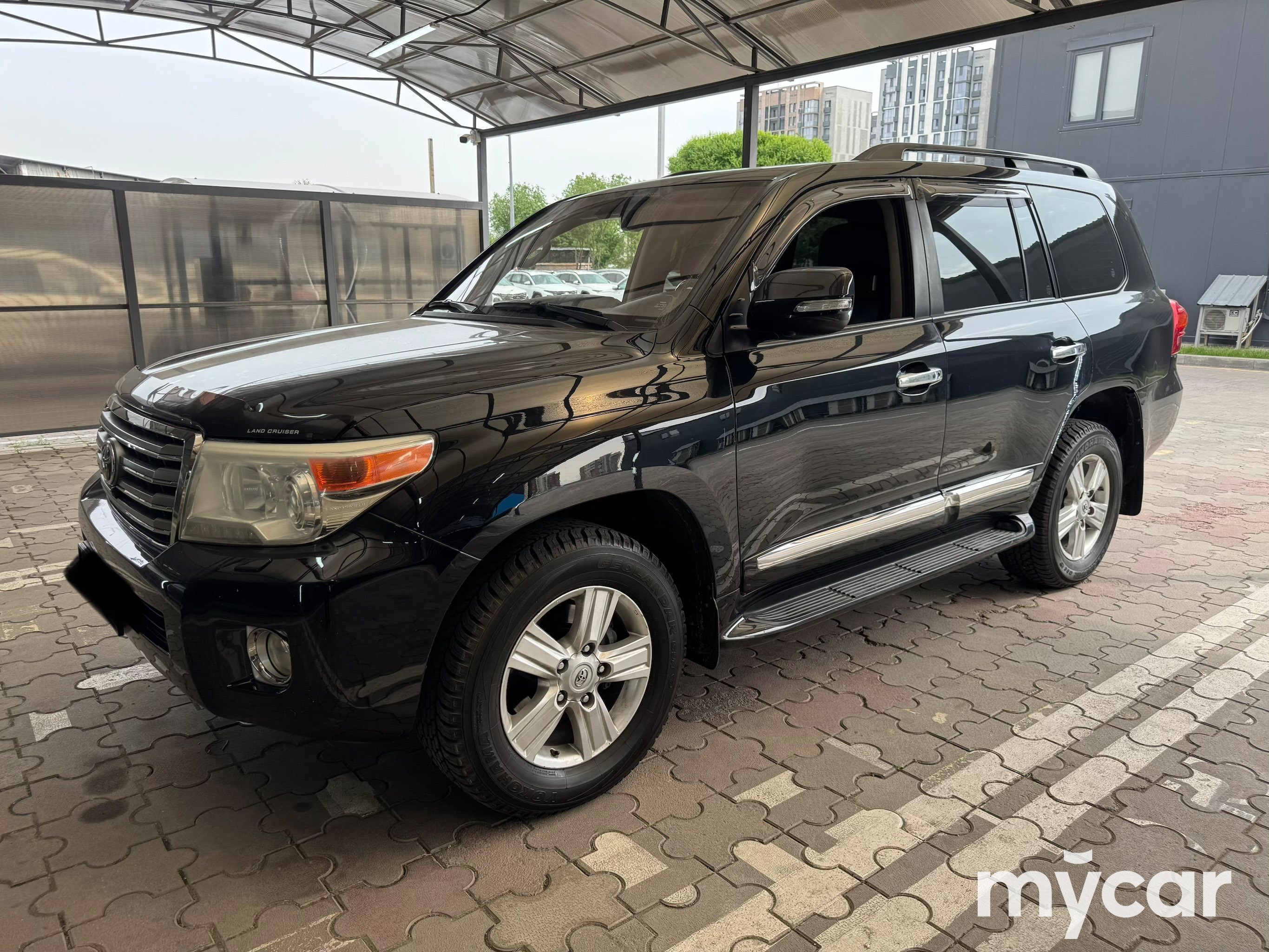 Toyota Land Cruiser 2014