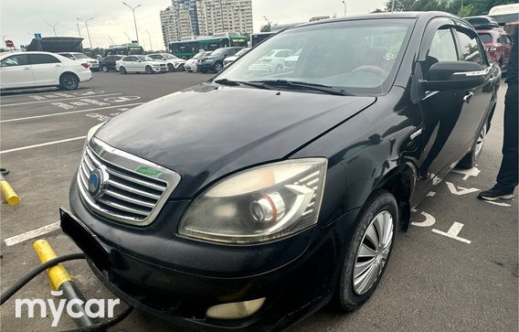 Geely SC7 2013