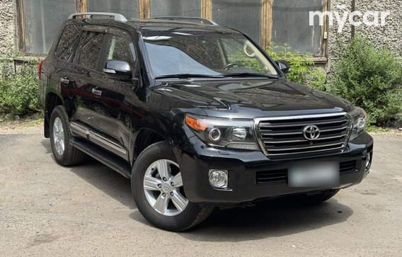 Toyota Land Cruiser 2014