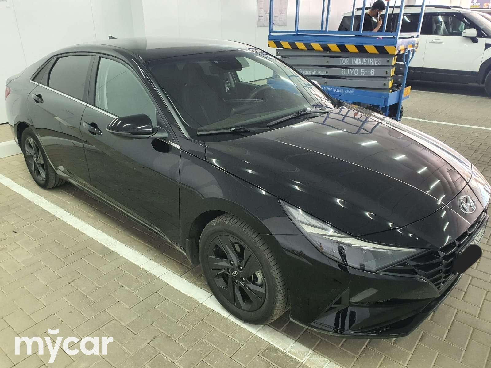 Hyundai Elantra 2022