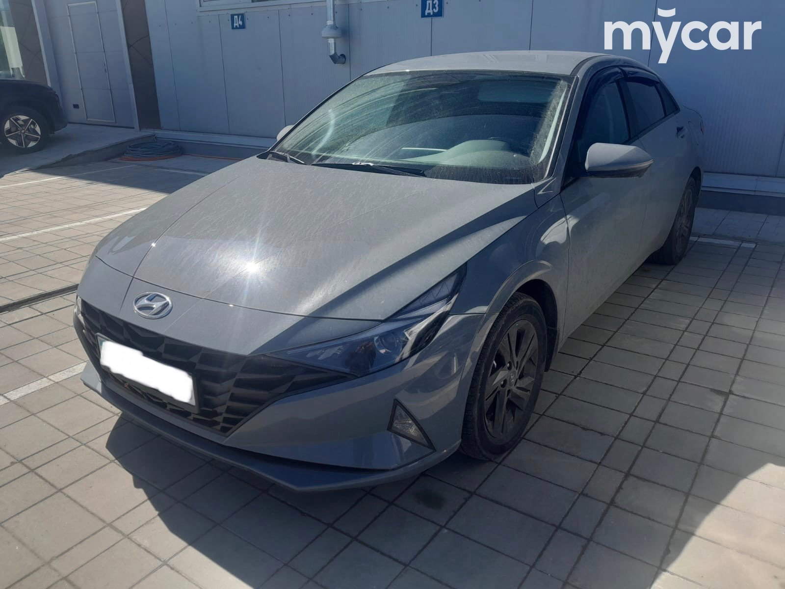 Hyundai Elantra 2022