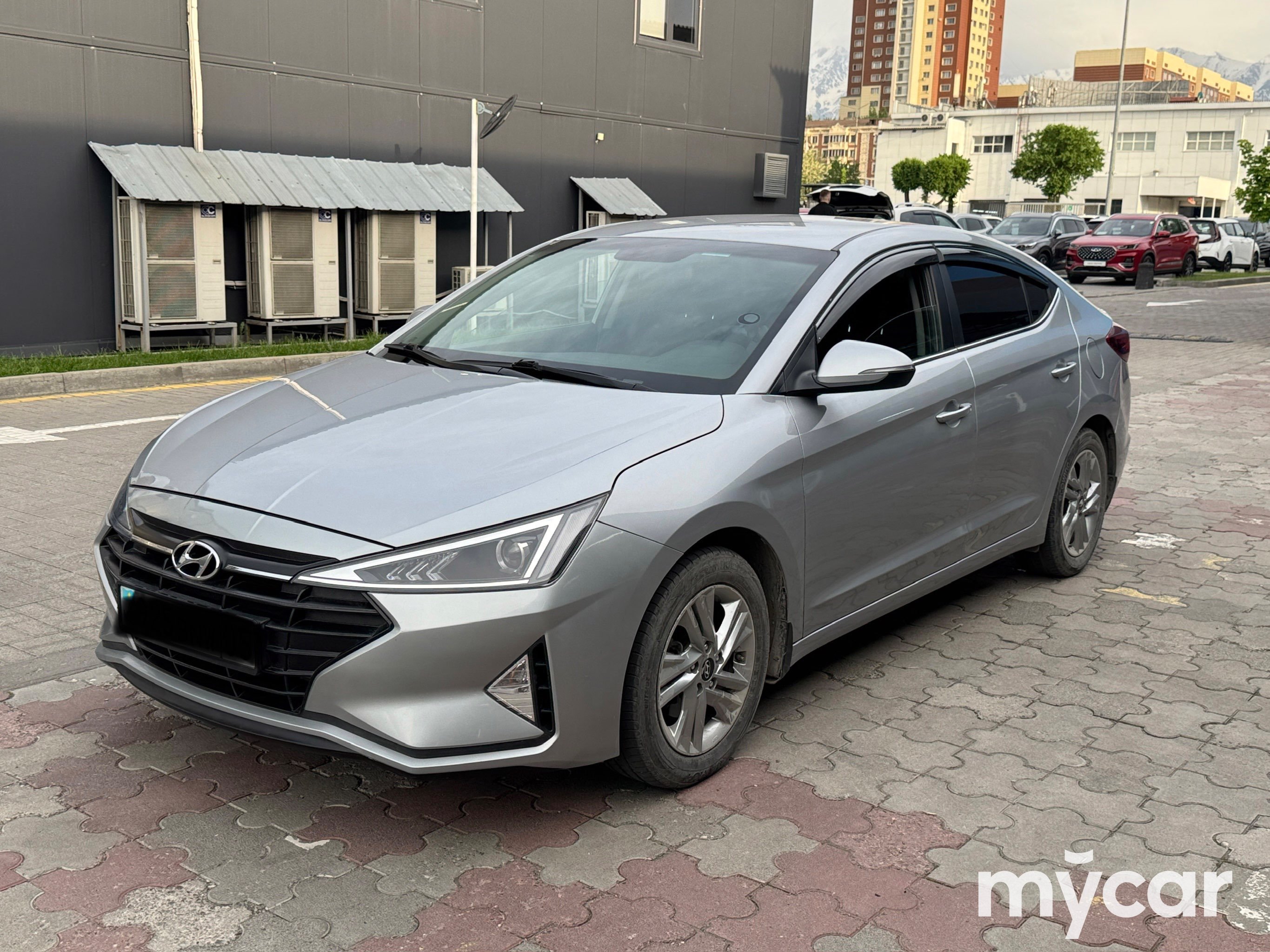 Hyundai Elantra 2020